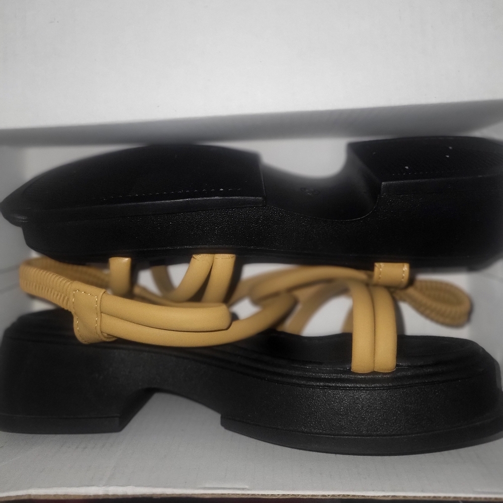 Stylish Women's Sandals in Mustard and Black